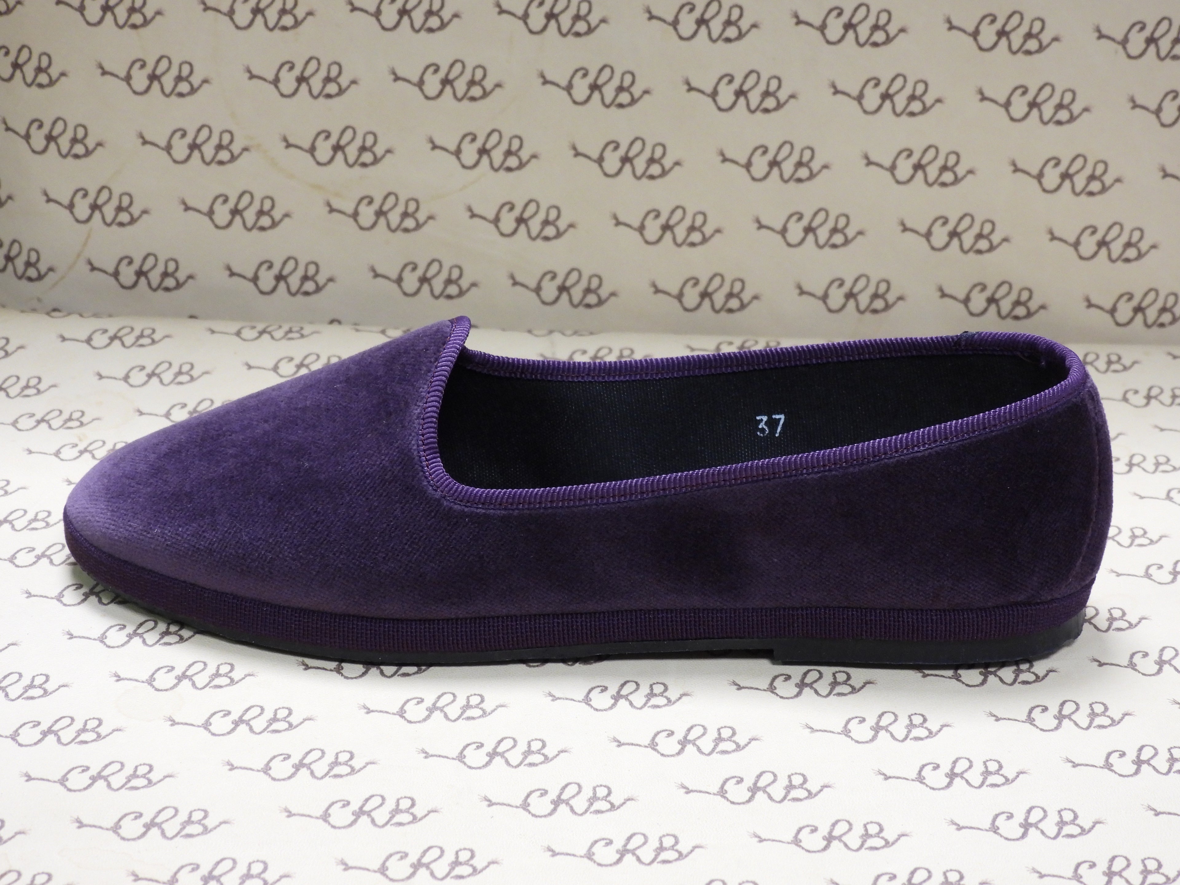 Friulana in velluto cotone viola con gros viola e fodera nera