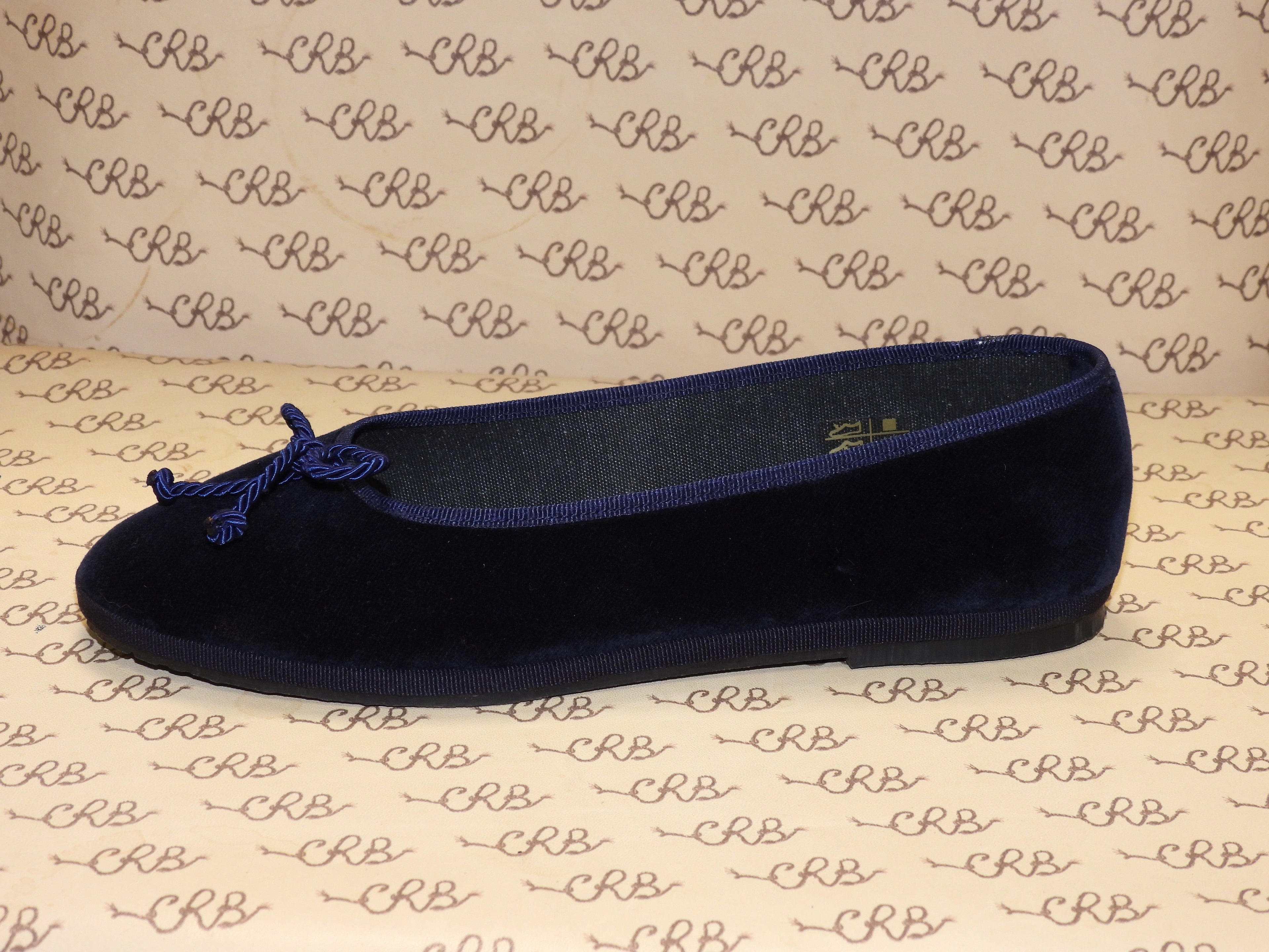 Ballerina in velluto cotone blu con gros e cordoncino blu e fodera nera